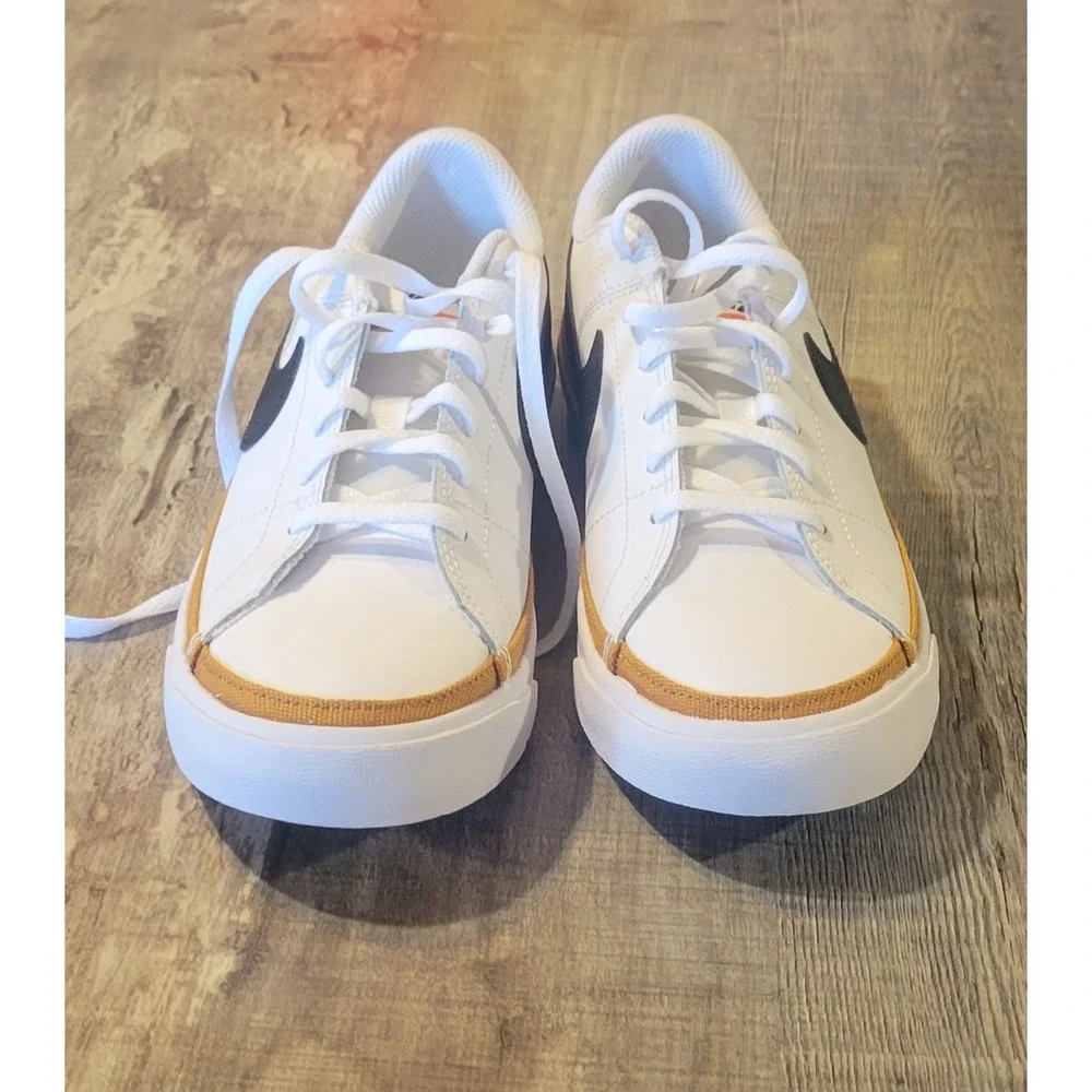 Nike Court Legacy GS Sneakers White Black Lifestyle Shoes Size 6.5Y DA5380-102